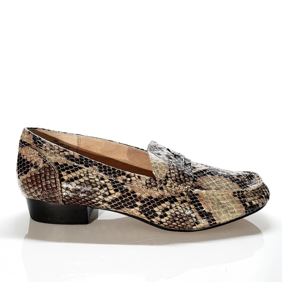 9 west loafers